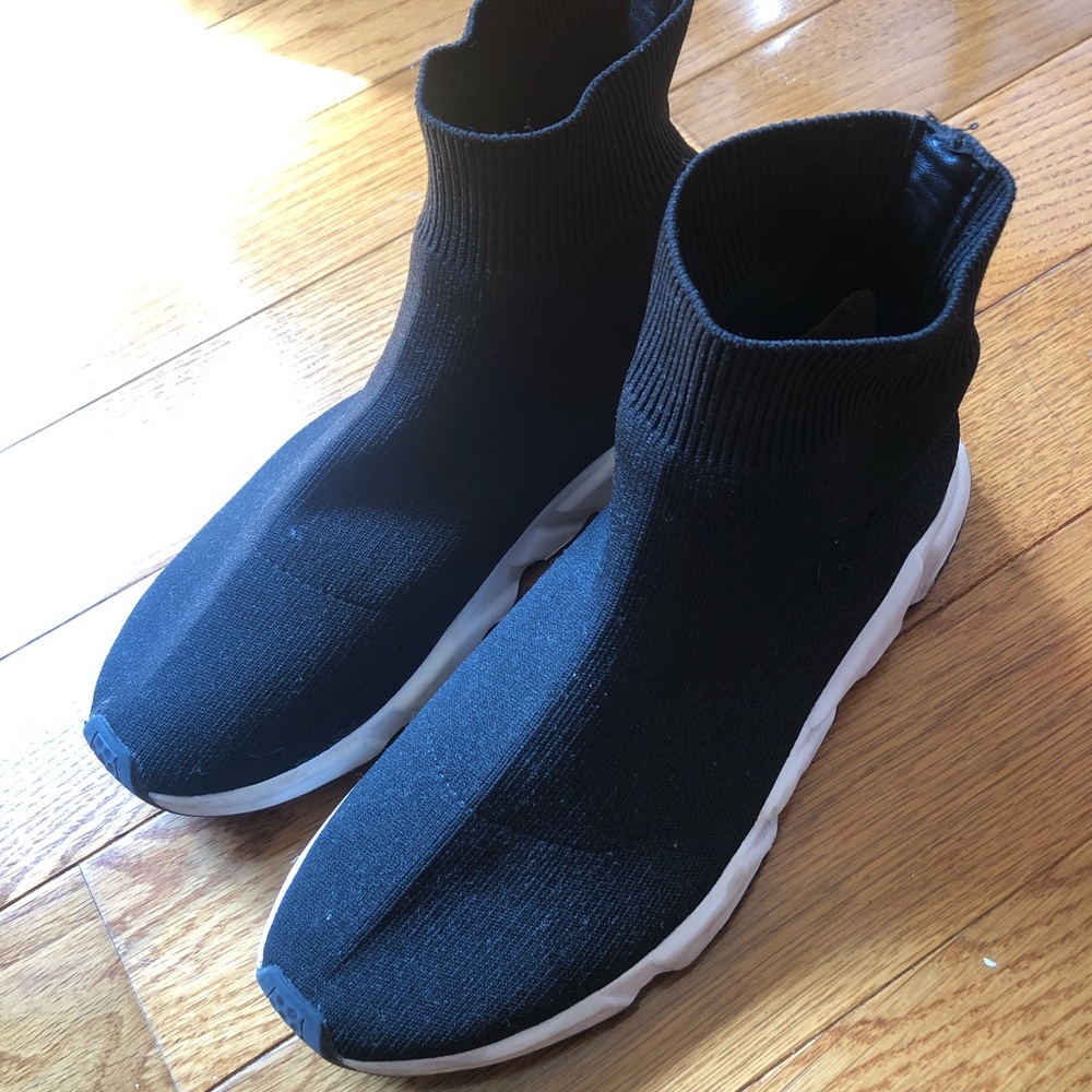 Black shoes
